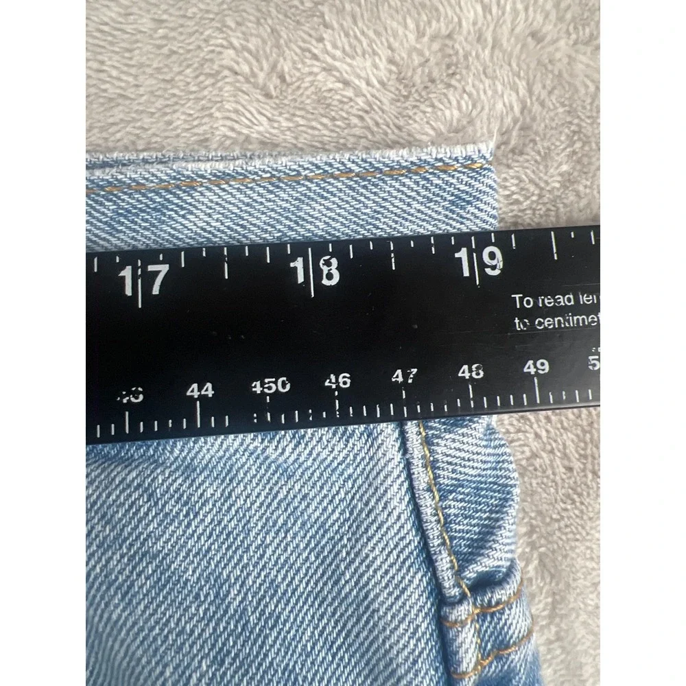 Levis 550 Relaxed Fit Denim Shorts Mens 38 Light Wash Blue Cotton Jorts